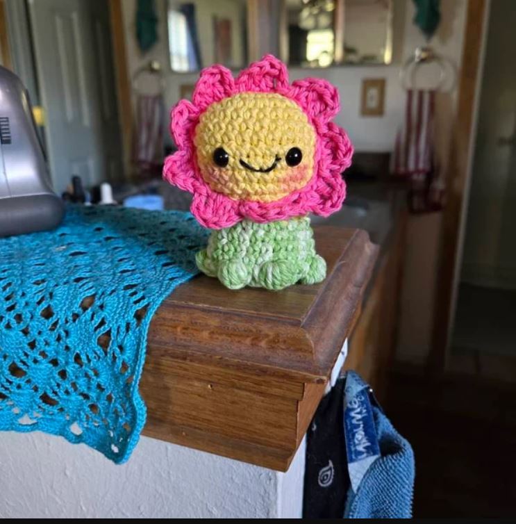Flower Amigurumi Crochet Pattern – 2-in-1 Crochet Plushie PDF Pattern